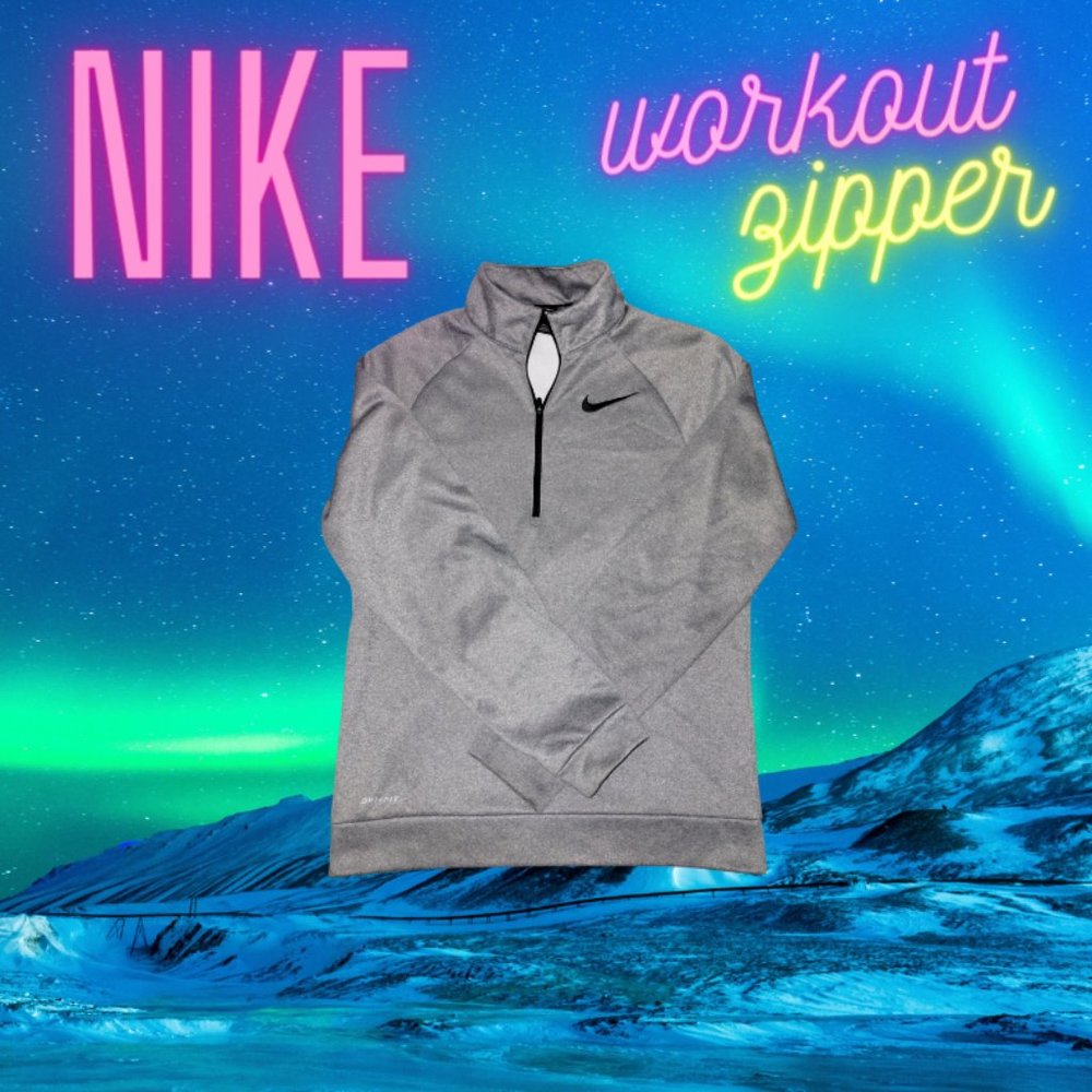 Women's Nike Quarter Zipper Size Small